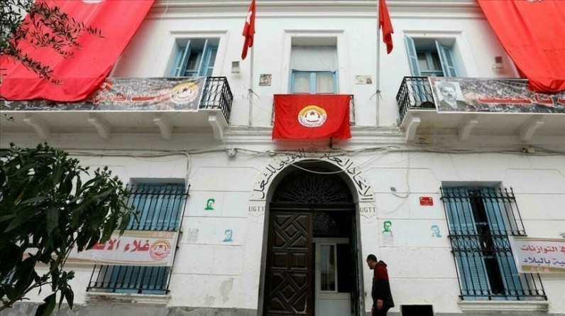 الرئيس التونسي واتحاد الشغل.. اتجاه للقطيعة أم التسوية؟ (تقرير)